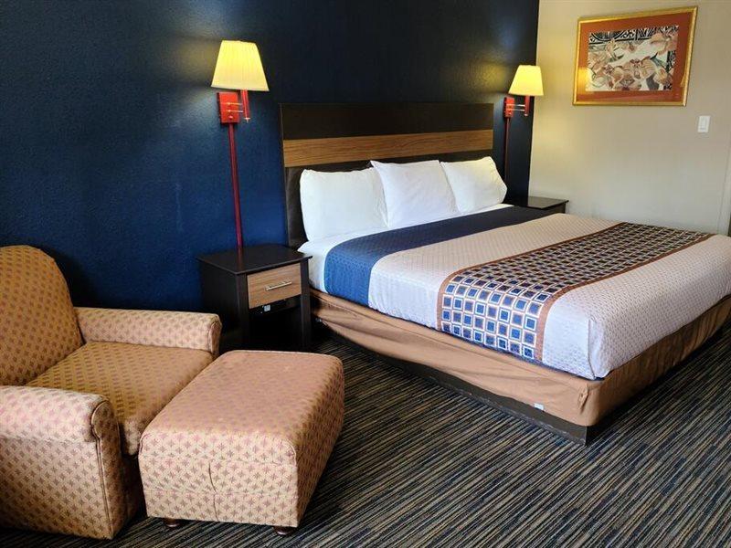 Travelodge By Wyndham Williamsburg Colonial Area Экстерьер фото