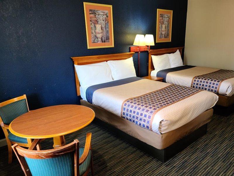 Travelodge By Wyndham Williamsburg Colonial Area Экстерьер фото